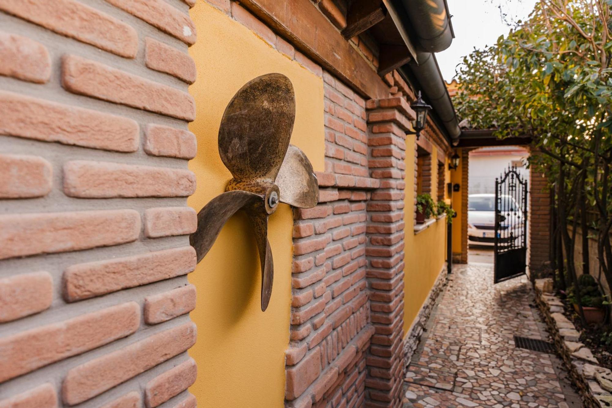La Loggia Bed & Breakfast Comacchio Exterior foto