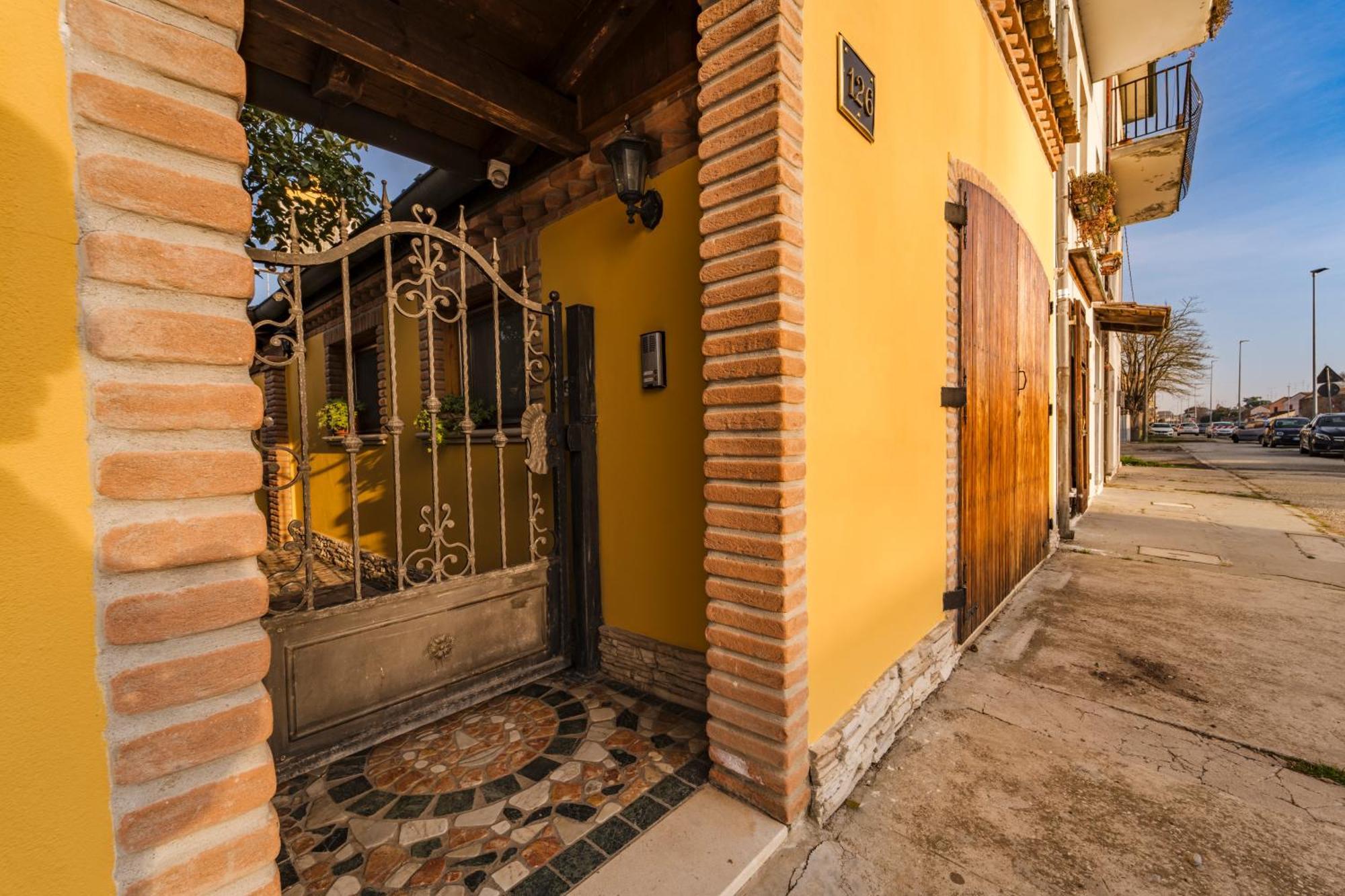 La Loggia Bed & Breakfast Comacchio Exterior foto